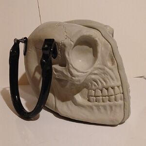 Skull Design Satchel in Gray and Black